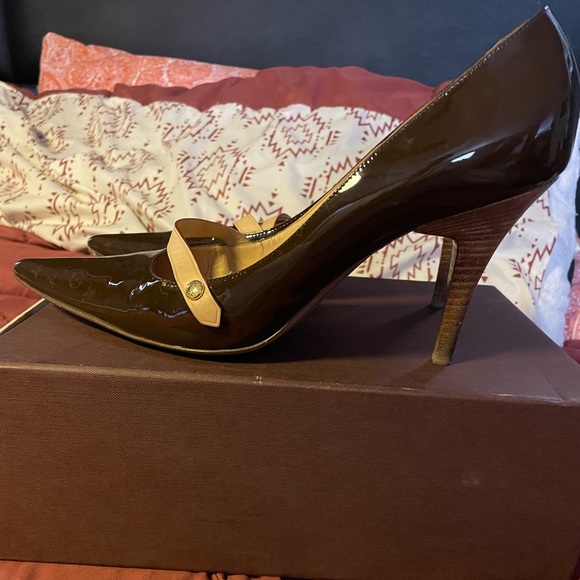 Louis Vuitton Patent Leather Heels - Authentic - Size 11 - Picture 2 of 8